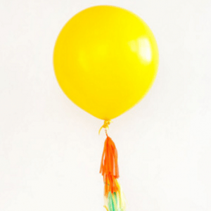 Большой желтый воздушный шар. Компания onballoon.ru