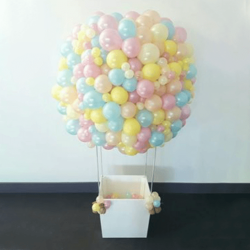 Большой шар из маленьких шаров. Гелевые шары. Воздушные шары. Воздушный шар. Воздушный шар из воздушных шаров.