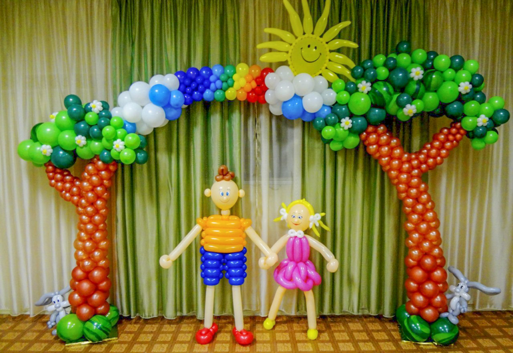 Оформление детского сада воздушными шарами