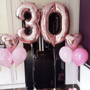 Воздушные шары «Цифры 30 розовое золото и фонтана из шаров с сердечком»