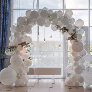 Разнокалиберная гирлянда “Свадьба” Пузыри