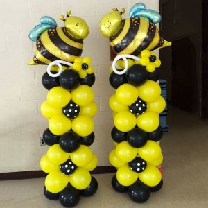 Композиция из шаров “Пчелы на цветах”