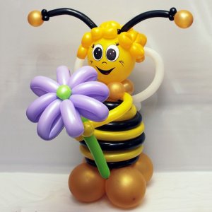 Фигура из воздушных шаров “Улыбка пчелы”
