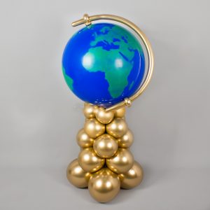 Плетеная фигура из шаров “Глобус”