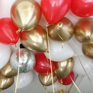 Шары под потолок “Красно-бело-золотой” 18 шаров