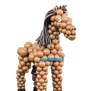 Плетеная фигура из шаров “Конь”